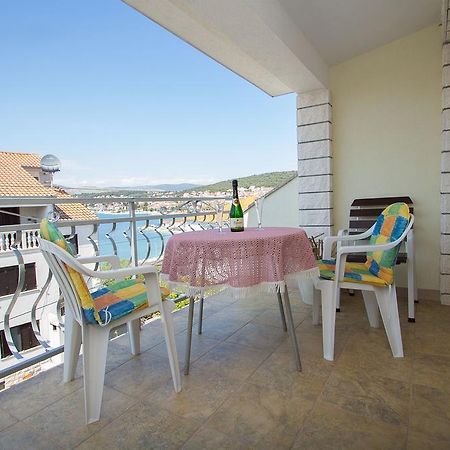 Apartments Mare Trogir Exterior foto