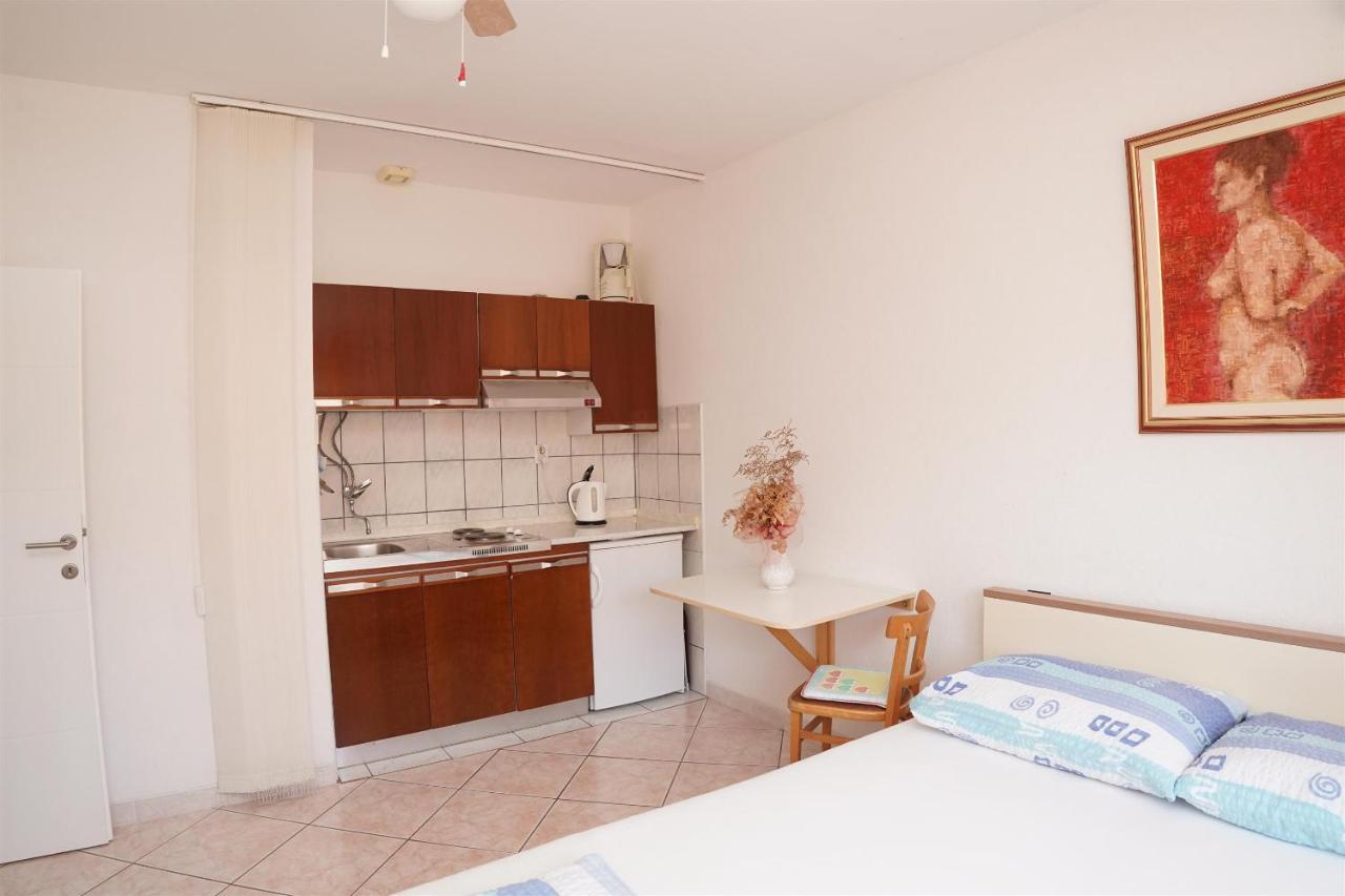 Apartments Mare Trogir Exterior foto